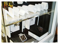 nixon|ニクソン時計メンズ・レディース商品等も各種取り扱い